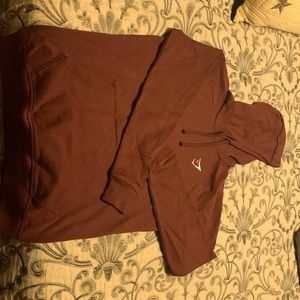 Gymshark Crest cherry brown Men’s hoodie, Size Adult Small, Slim fit fitted
